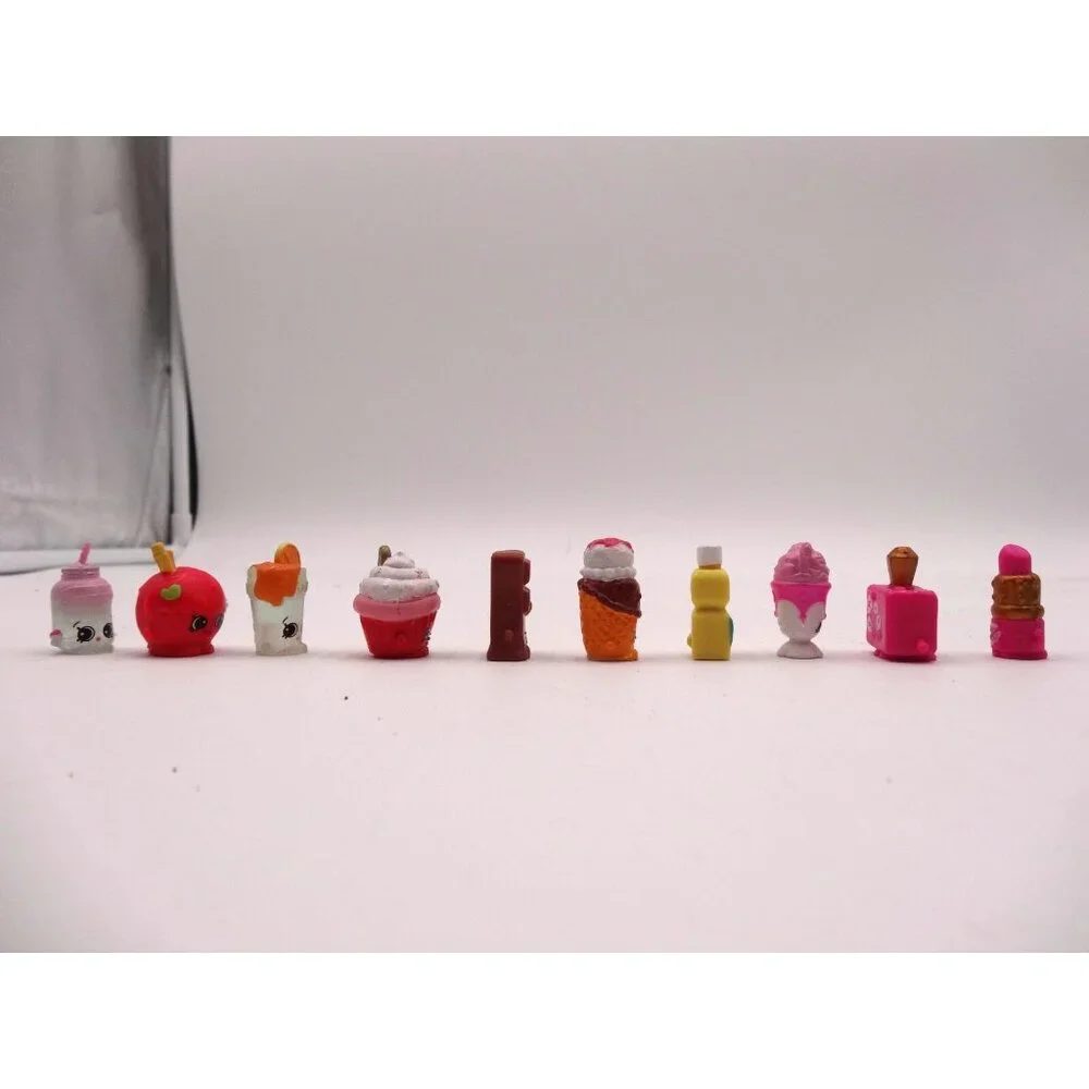 Shopkins Figures Truck Drinks Meltin Muffin‎ Christmas Holiday Bunny Charli More
